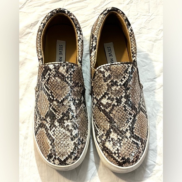 Shoes - Steve Madden Snake Print Slip-On Sneakers Women’s Size 5